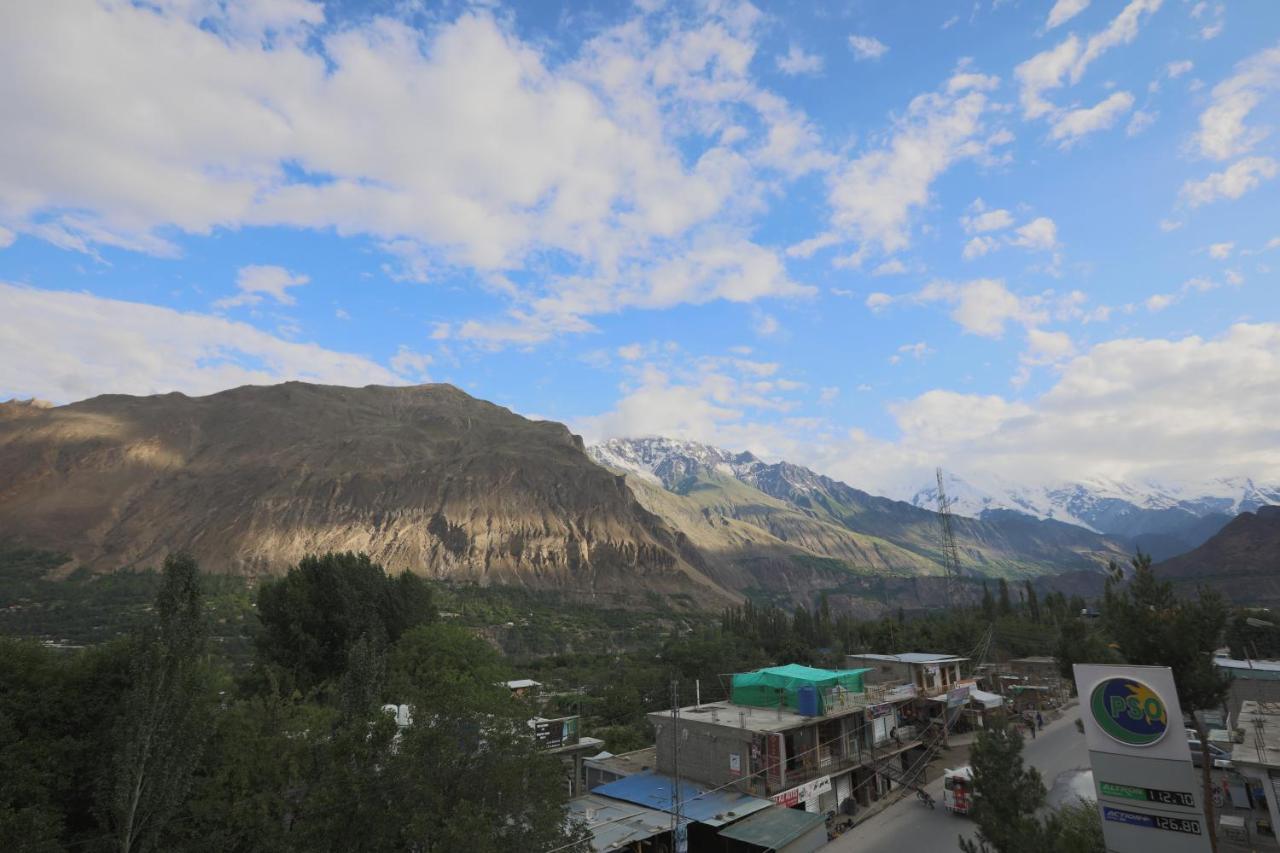 Hunza City Hotel Karimabad  Екстер'єр фото